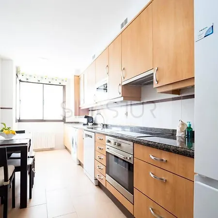 Fluvial Apartment *