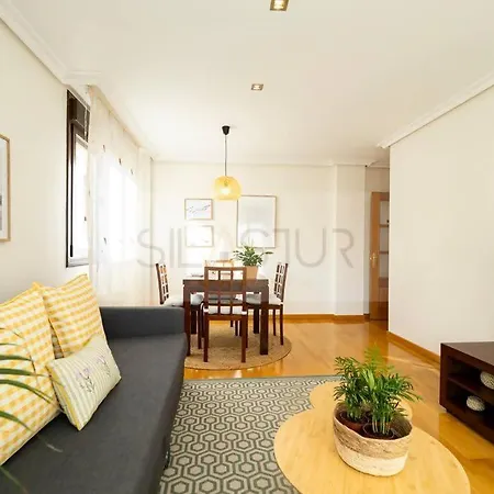 Fluvial Apartment